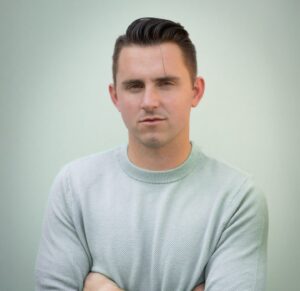 Tom