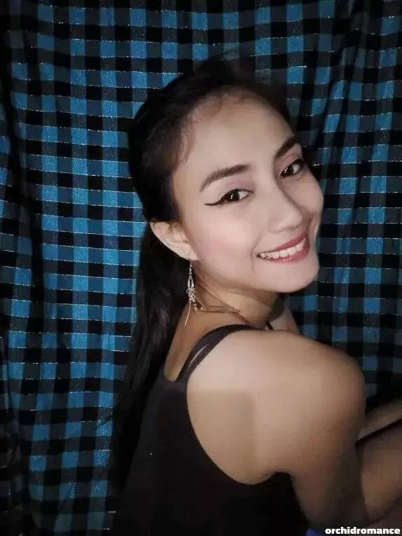 Marianel Profile image 2