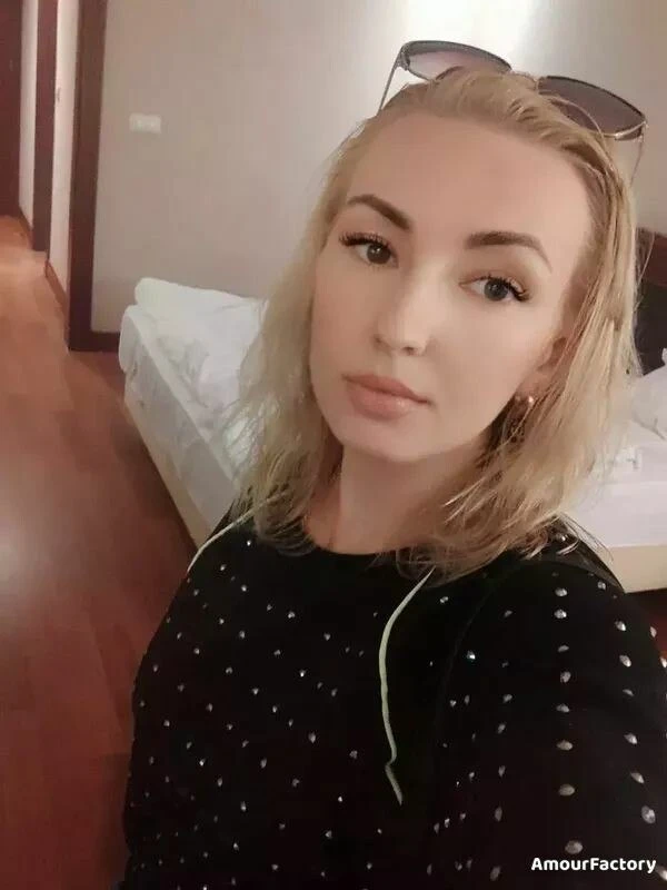 Anna Profile image 4