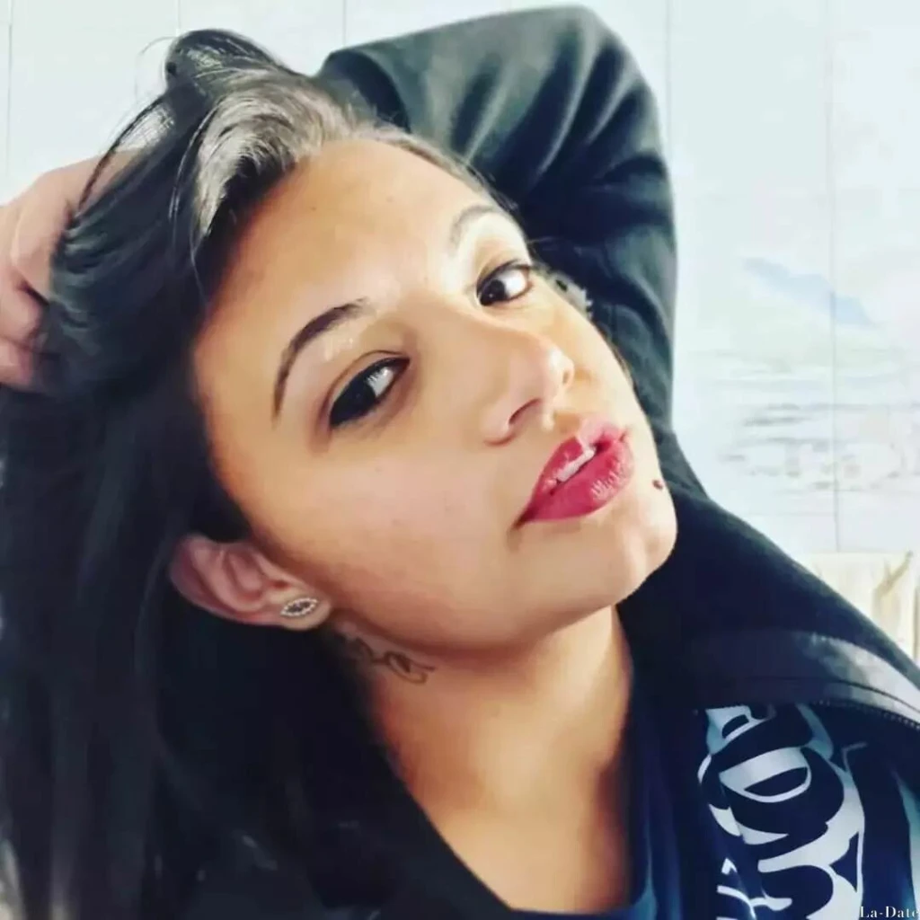 Daniela Profile image 3
